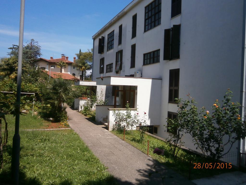 Apartman Laurana Esterno foto